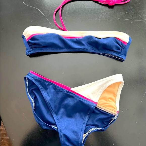 Vintage Deweese Designs two piece bikini swimsuit - Picture 1 of 13